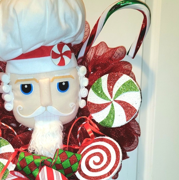 Christmas Santa Chef Wreath Deco Mesh Candy Canes Baker - Picture 7 of 9